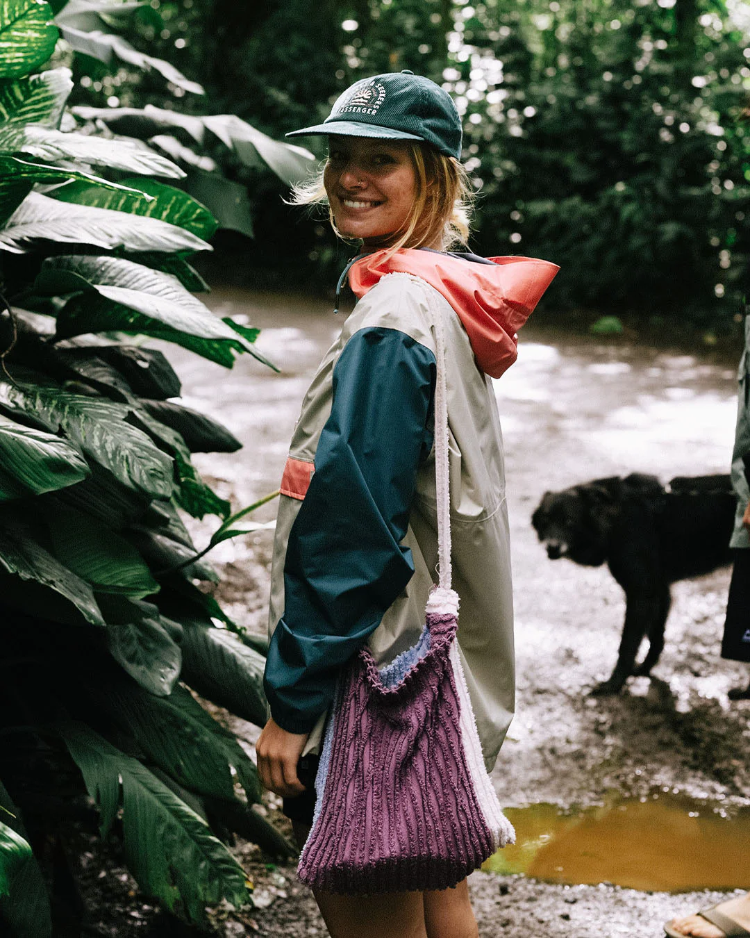 Eden Oversized Wasserabweisende Jacke – Feather – Bild 5