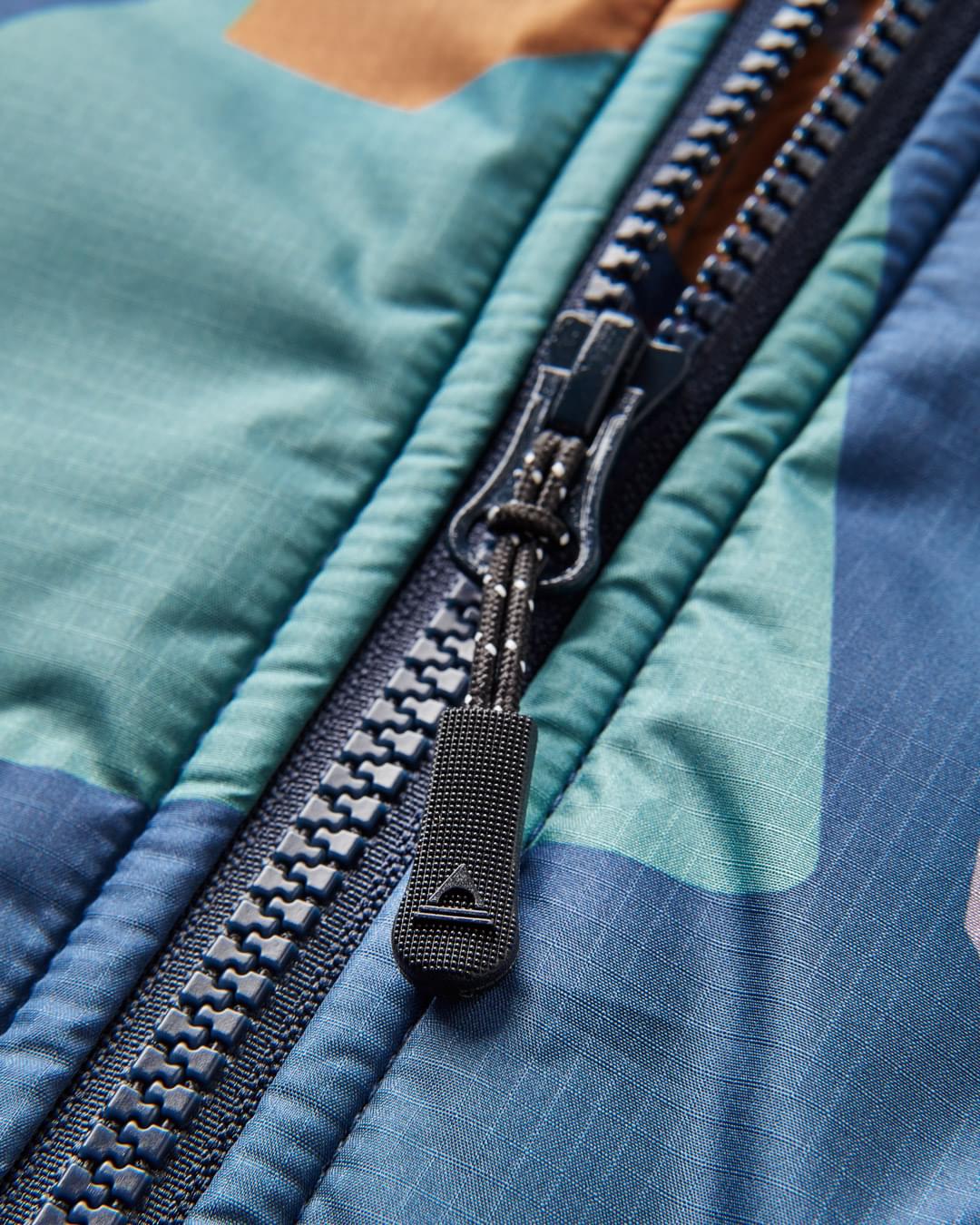 Waves Surf-Poncho mit Sherpa-Futter – Deep Blue Camo Muster – Bild 3