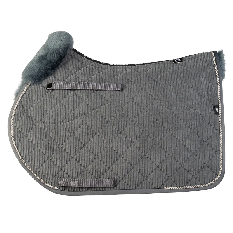 Mattes Lammfellschabracke Herbst/Winter 2025 – Bild 4