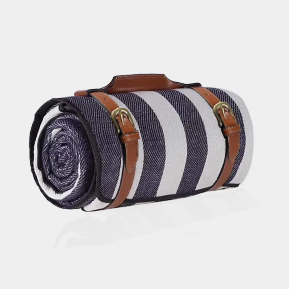 Extra Große Picknickdecke – Tragbare Wasserdichte & Sandfeste Matte | Faltbare Outdoor Decke mit Tragegriff für Strand, Park & Reisen – Bild 6