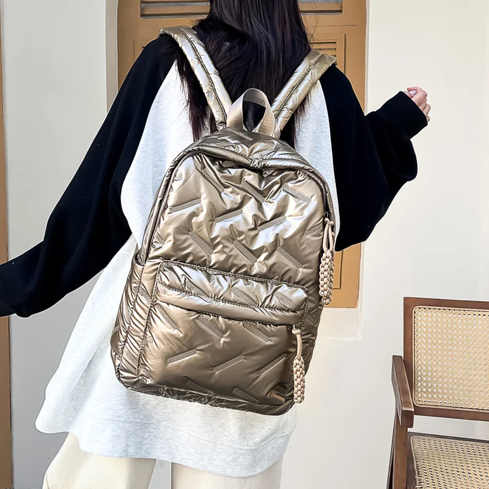 Knitter-Optik Rucksack für Damen | Großraum Studenten- & Reisetasche | Freizeit Laptop-Rucksack für Schule & Pendeln – Bild 7