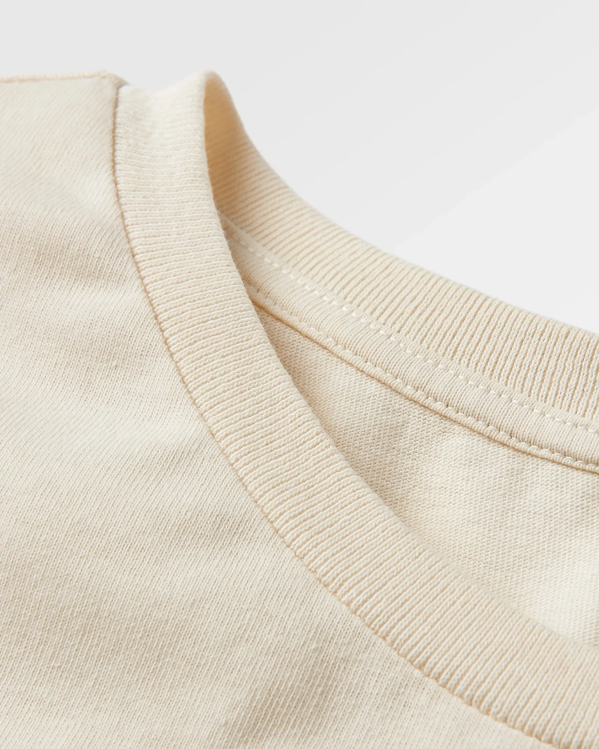 Solitude Baumwoll-Oversized-Langarmshirt - Birke – Bild 8