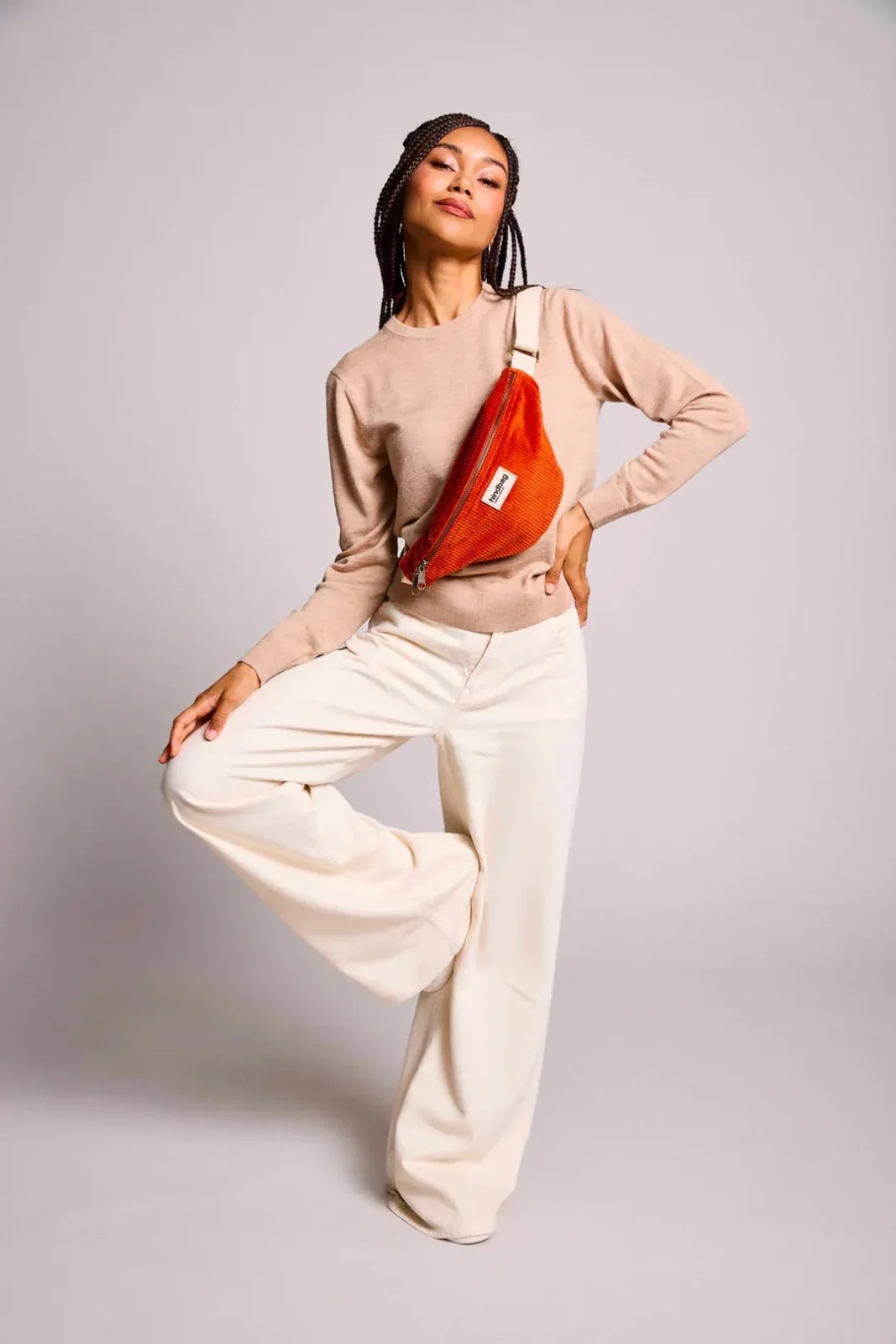 OLIVIA Bauchtasche • Cord Ziegelrot – Bild 2
